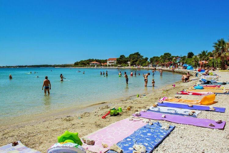 Apartments In House Liveric, In Vir At The Beach Εξωτερικό φωτογραφία