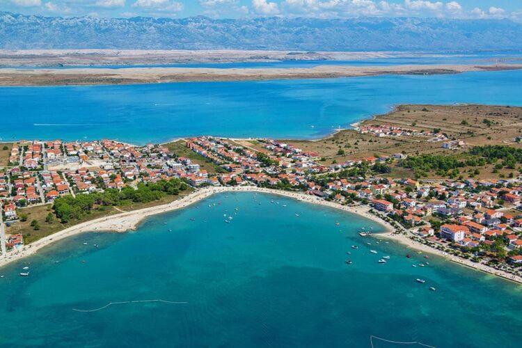 Apartments In House Liveric, In Vir At The Beach Εξωτερικό φωτογραφία