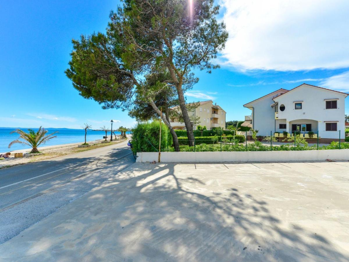 Apartments In House Liveric, In Vir At The Beach Εξωτερικό φωτογραφία